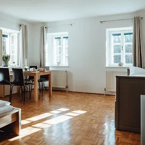 Arenberg 29b Apartment