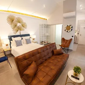 vitores-boutique-apartamentos-rincon-del-regidor.es-andalucia.com/